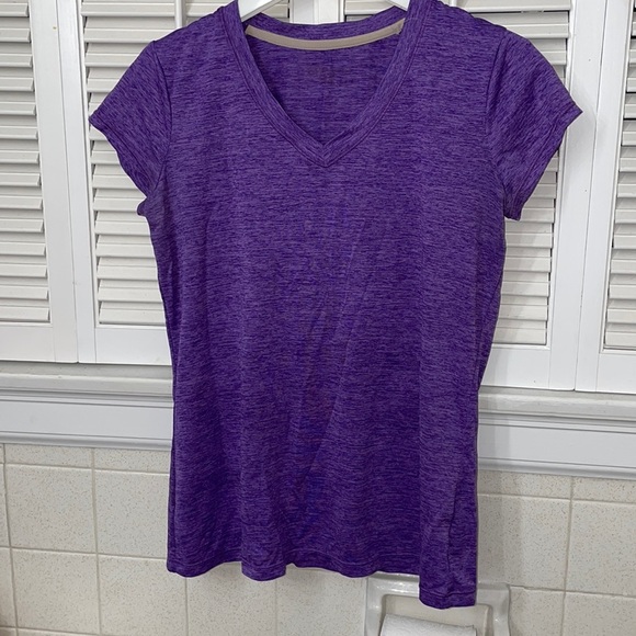 Xersion Tops - Workout T shirt purple gum fitness
